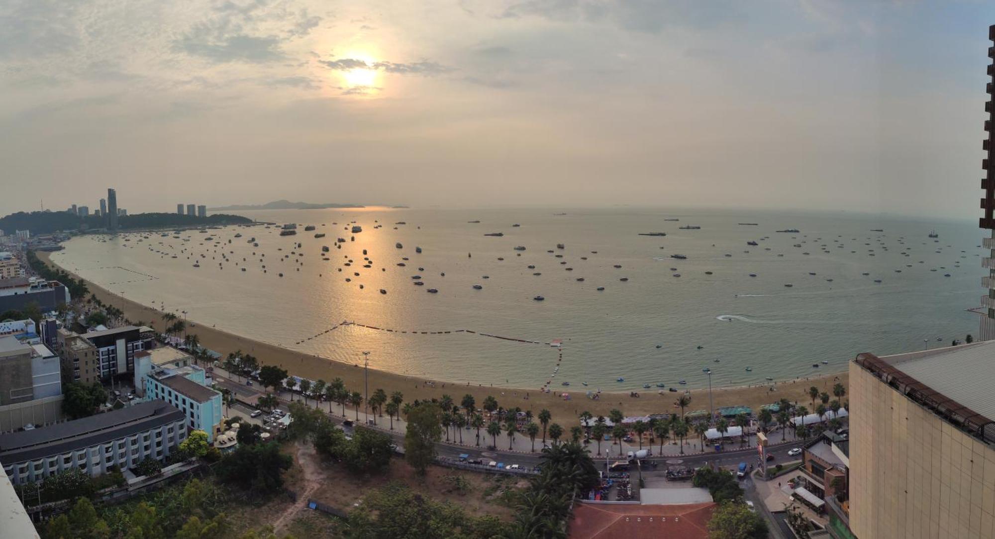 Pattaya Beach View Talay 6 By Aegean Suite Condo Aparthotel