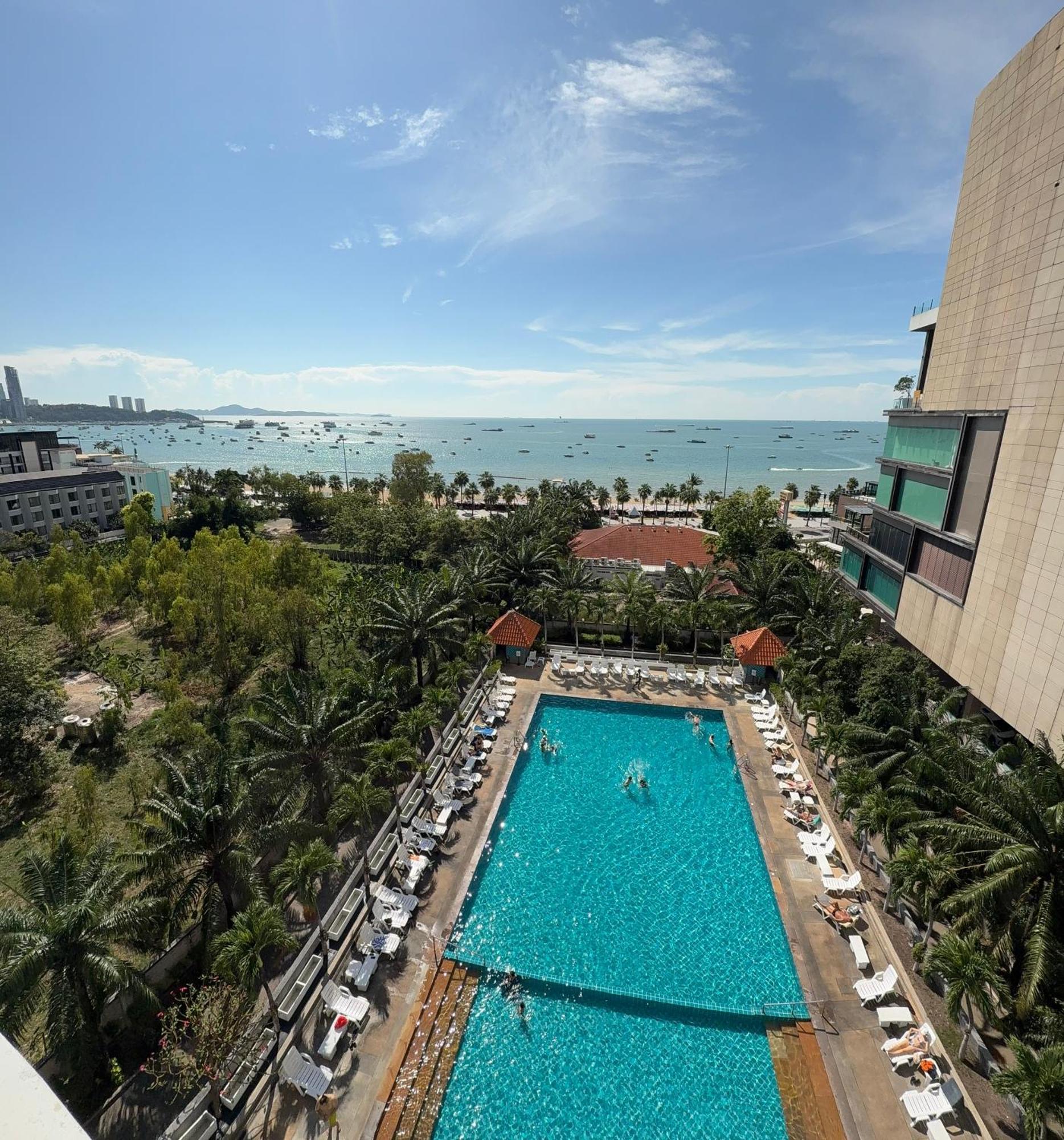 Pattaya Beach View Talay 6 By Aegean Suite Condo * Pattaya
