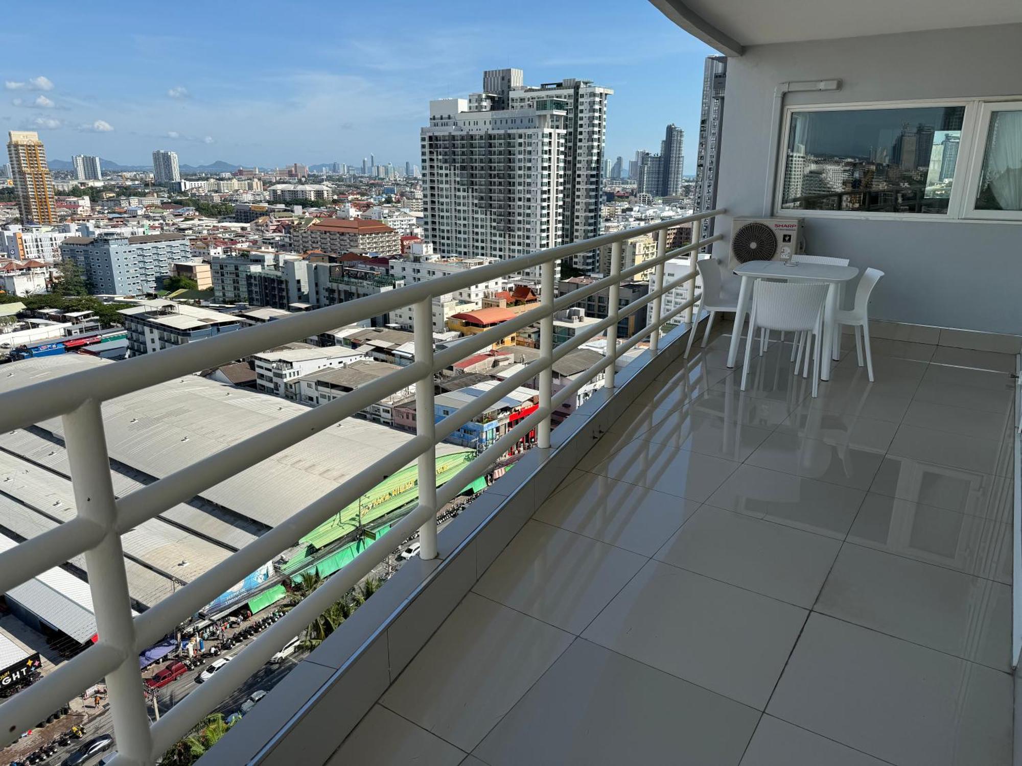 Pattaya Beach View Talay 6 By Aegean Suite Condo Aparthotel *