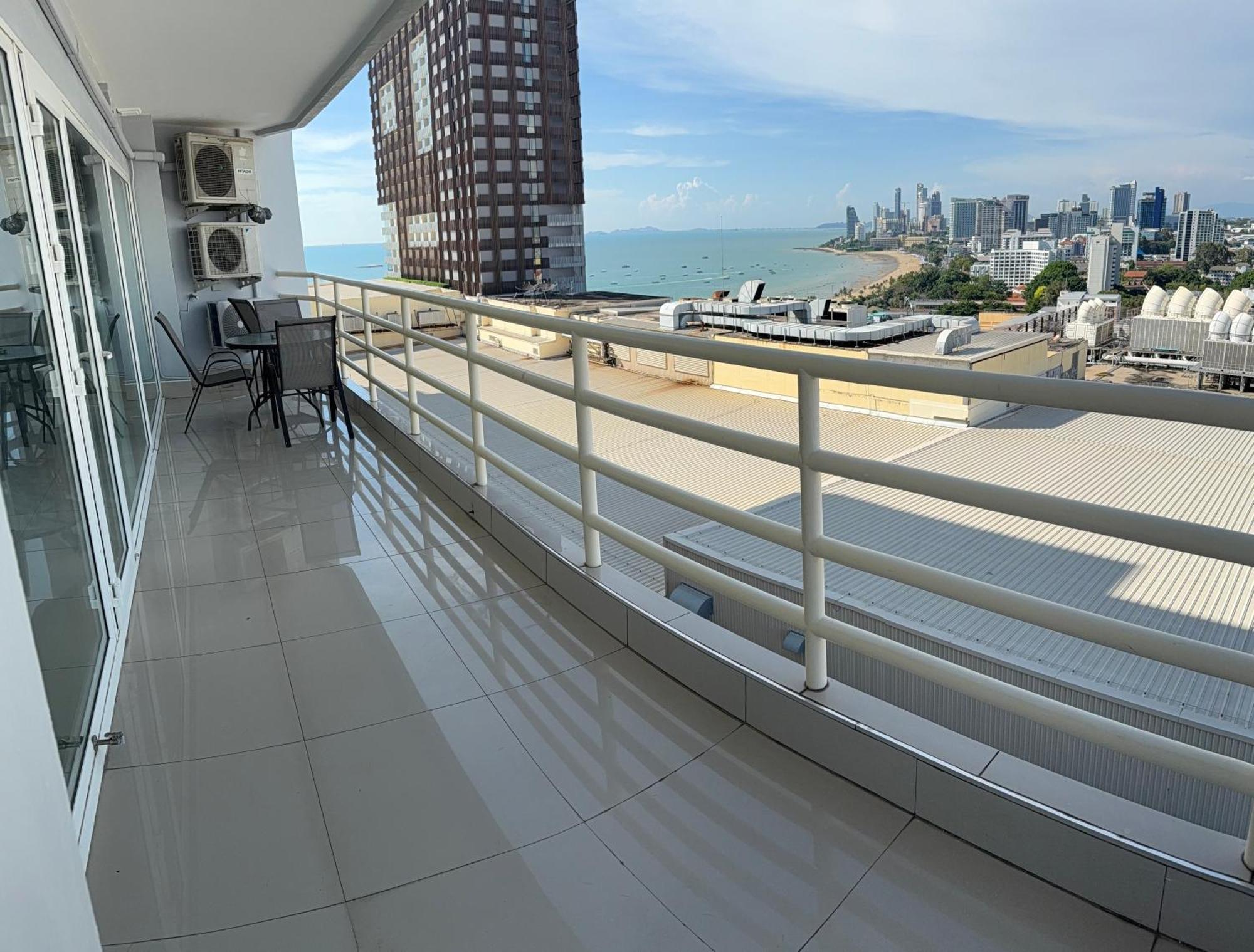 Pattaya Beach View Talay 6 By Aegean Suite Condo