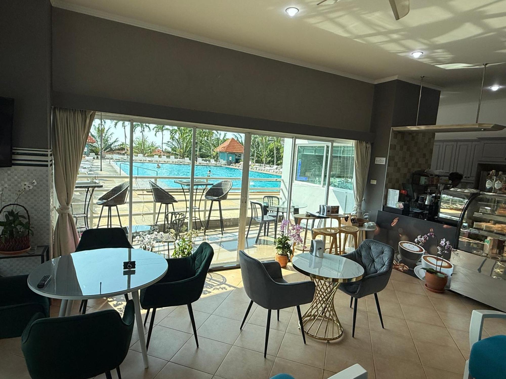 Pattaya Beach View Talay 6 By Aegean Suite Condo