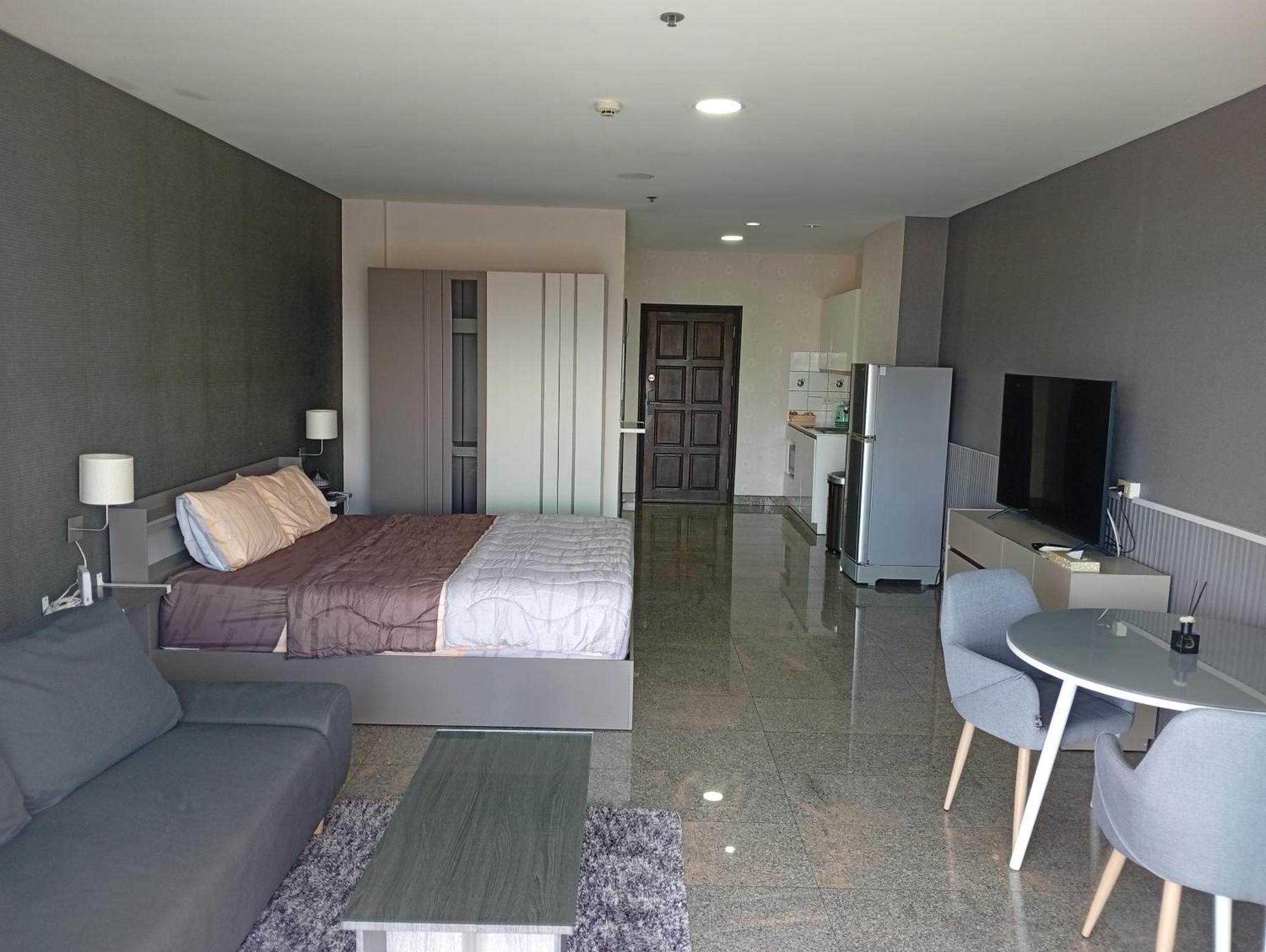 Pattaya Beach View Talay 6 By Aegean Suite Condo Pattaya